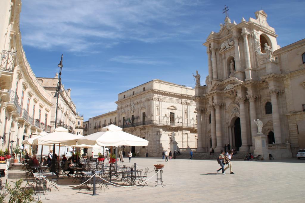 La Casa Di Ilde Al Duomo - Ortigia Holidays Syracuse Екстер'єр фото